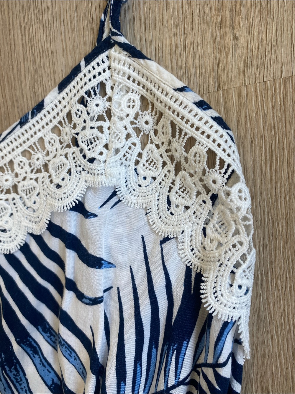 Molly Bracken Tropical Palm Print Midi Dress Lace Trim Blue White Sundress Small - Picture 5 of 12